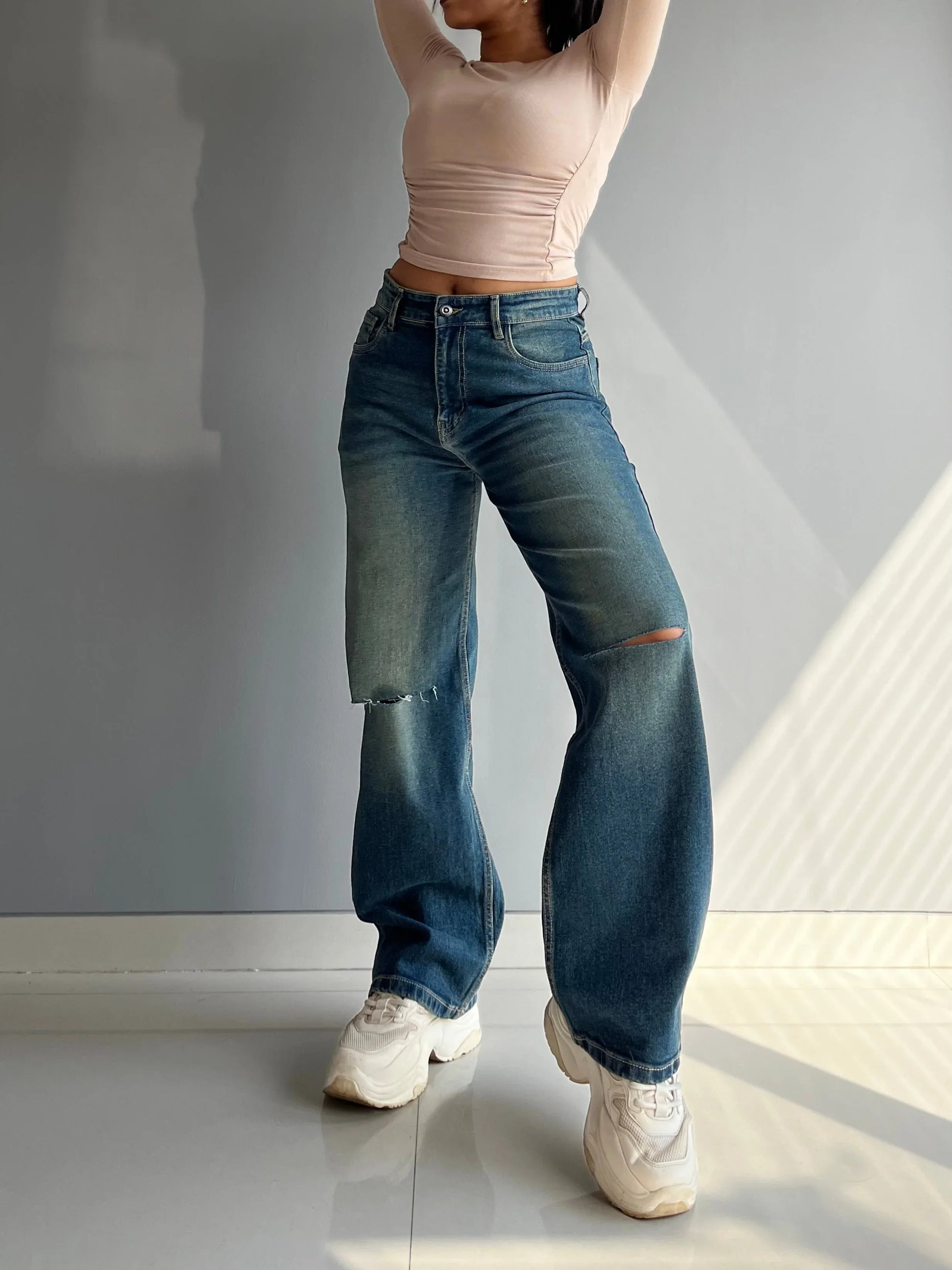 90's Blue Ripped Baggy fit Jeans - trueweaver.in