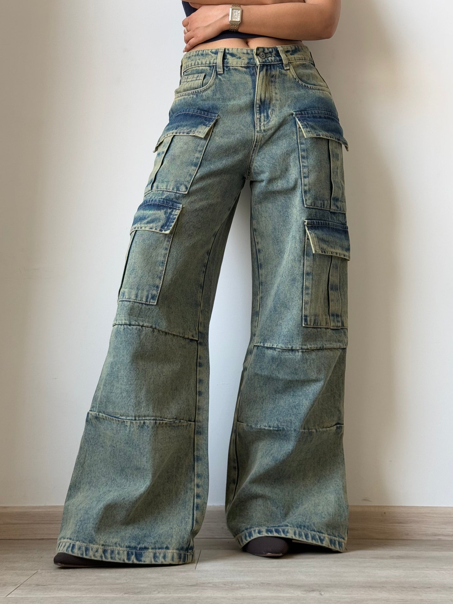 Dirty Fade Out Wash Cargo Denims