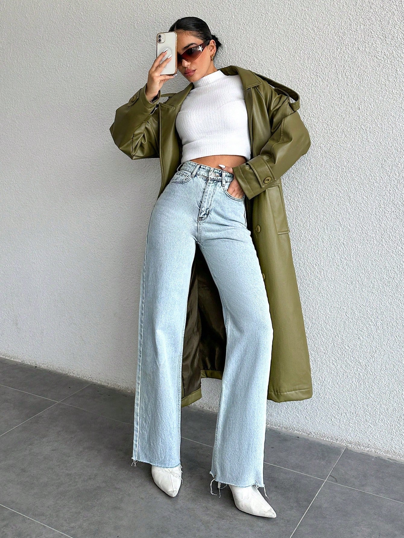 Raw Edge Tailored Straight Fit Jeans