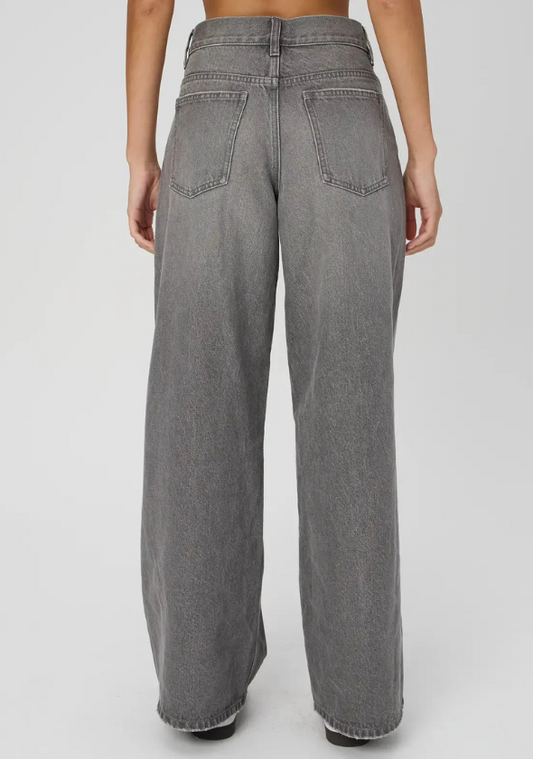 Dark Grey Wide-Leg Jeans